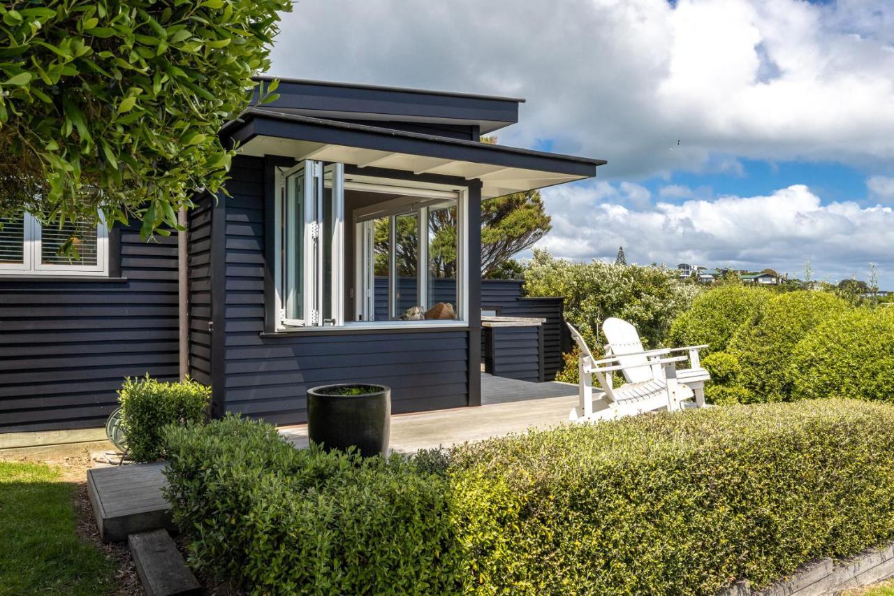 Smiths Cottage - Stay Waiheke Oneroa Eksteriør billede